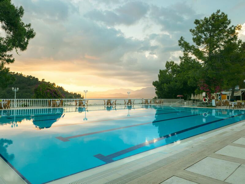 Club & Hotel Letoonia