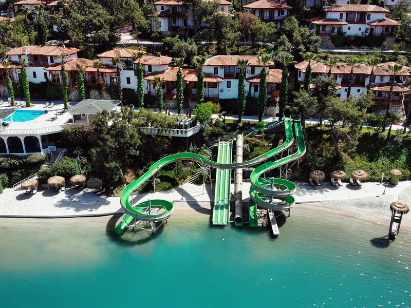 Club & Hotel Letoonia