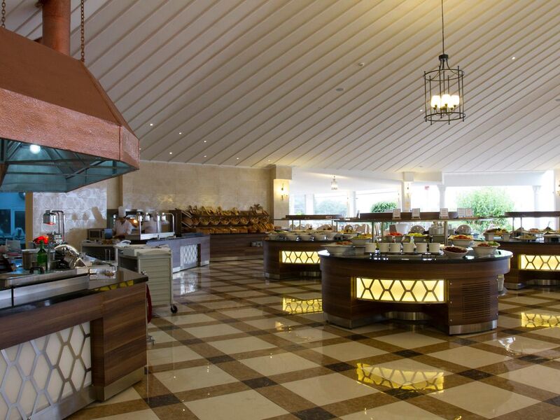 Club & Hotel Letoonia