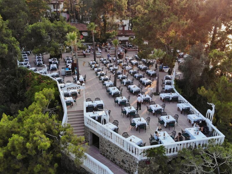 Club & Hotel Letoonia