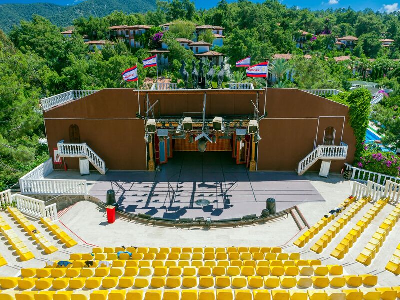 Club & Hotel Letoonia