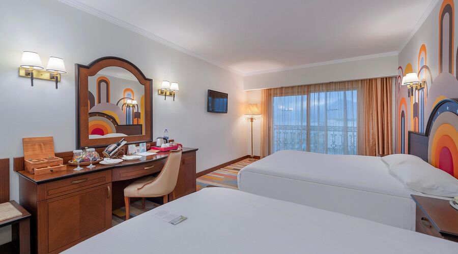 Megasaray Westbeach Antalya