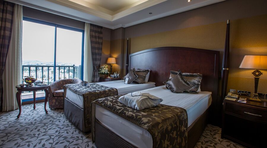 Merit Lefkoşa Hotel & Casino