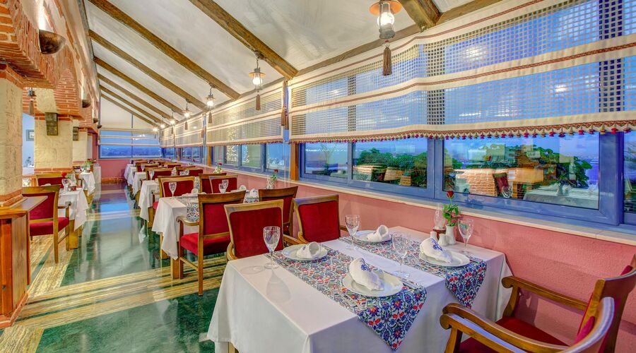 Merit Lefkoşa Hotel & Casino