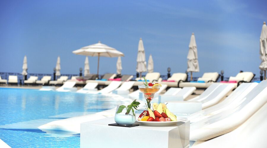 Les ambassadures Hotel & Casino