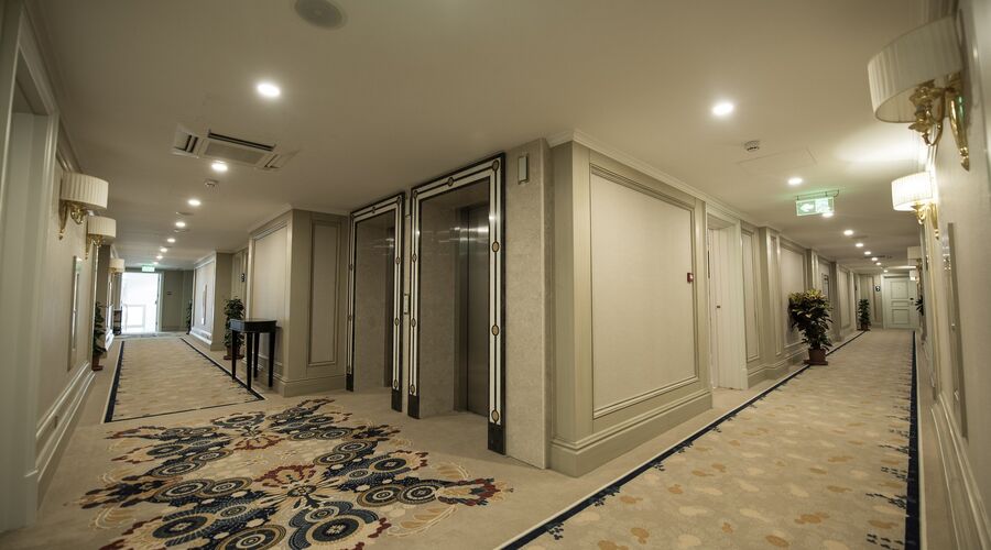 Les ambassadures Hotel & Casino