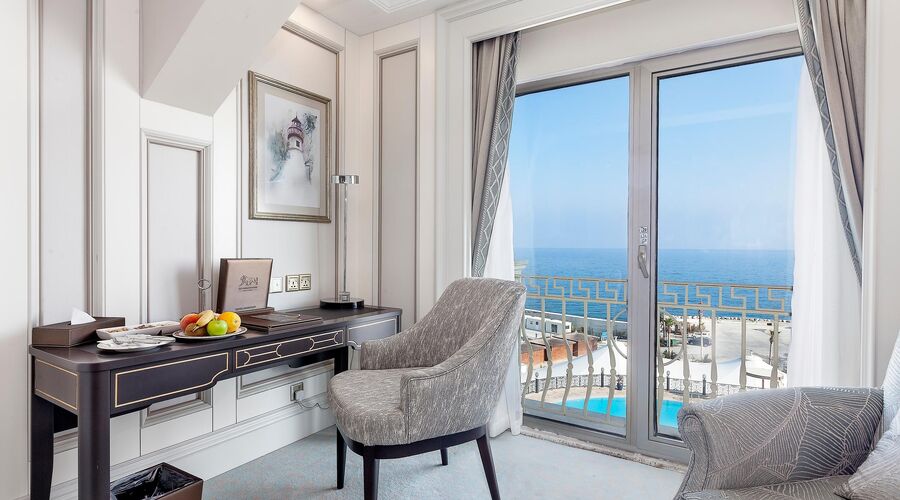 Les ambassadures Hotel & Casino