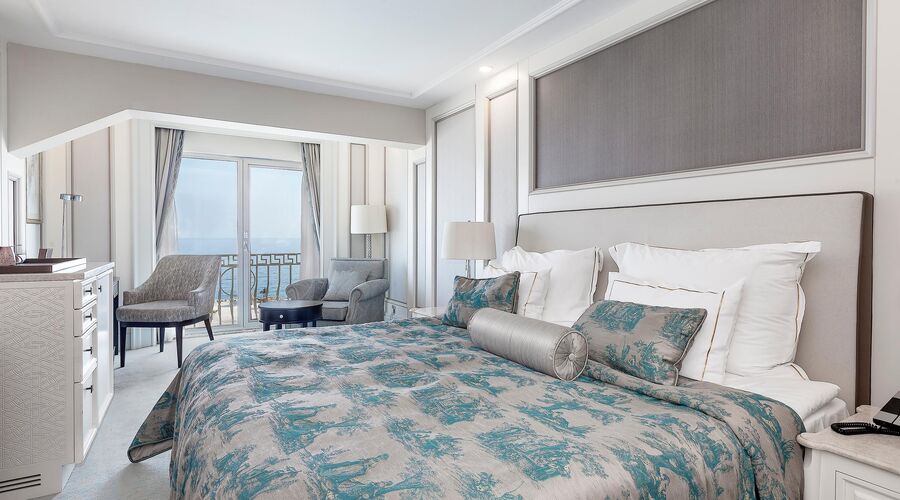 Les ambassadures Hotel & Casino