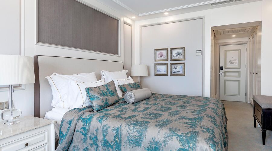 Les ambassadures Hotel & Casino