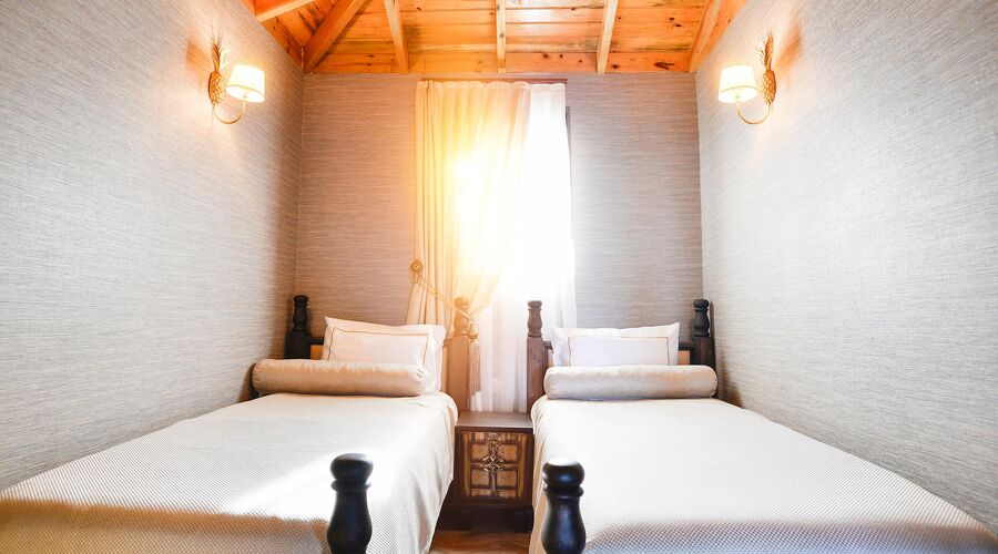 Les ambassadures Hotel & Casino