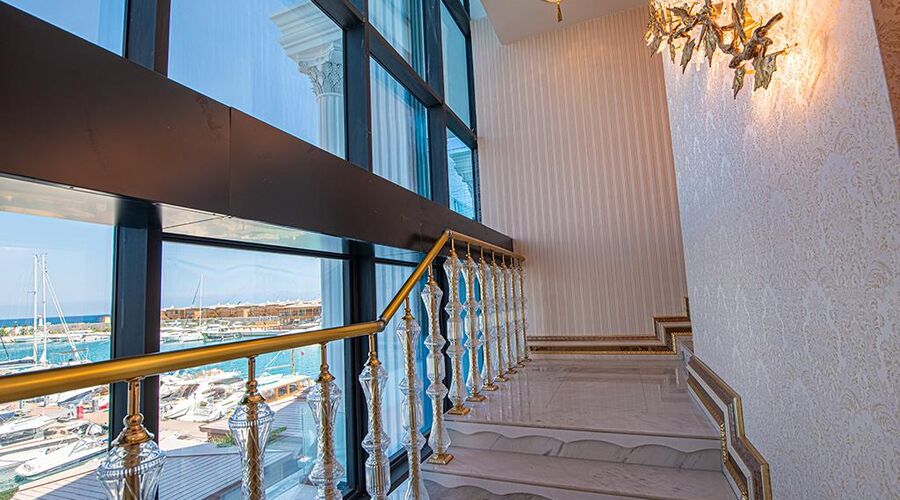 Les ambassadures Hotel & Casino