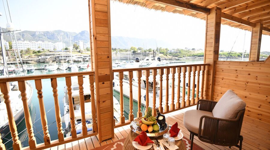 Les ambassadures Hotel & Casino