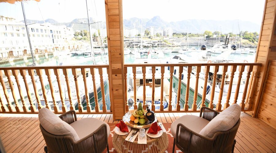 Les ambassadures Hotel & Casino