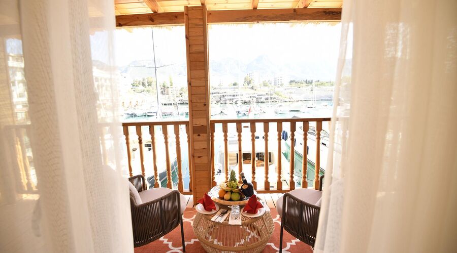 Les ambassadures Hotel & Casino