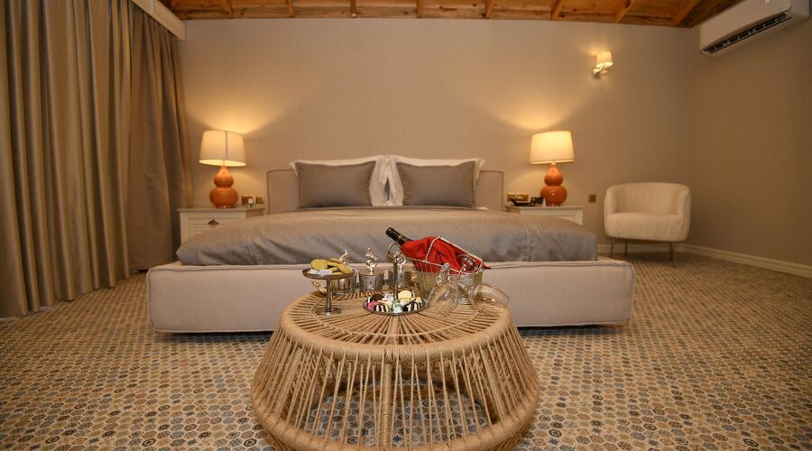 Les ambassadures Hotel & Casino