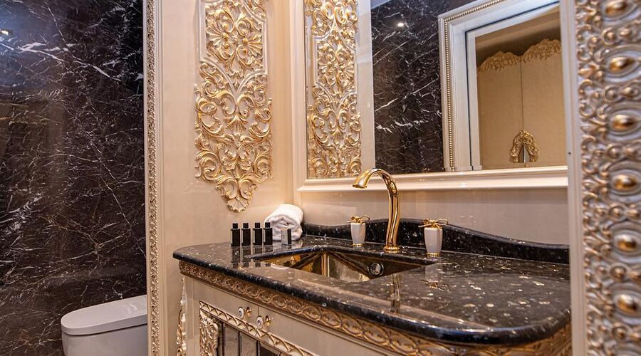 Les ambassadures Hotel & Casino