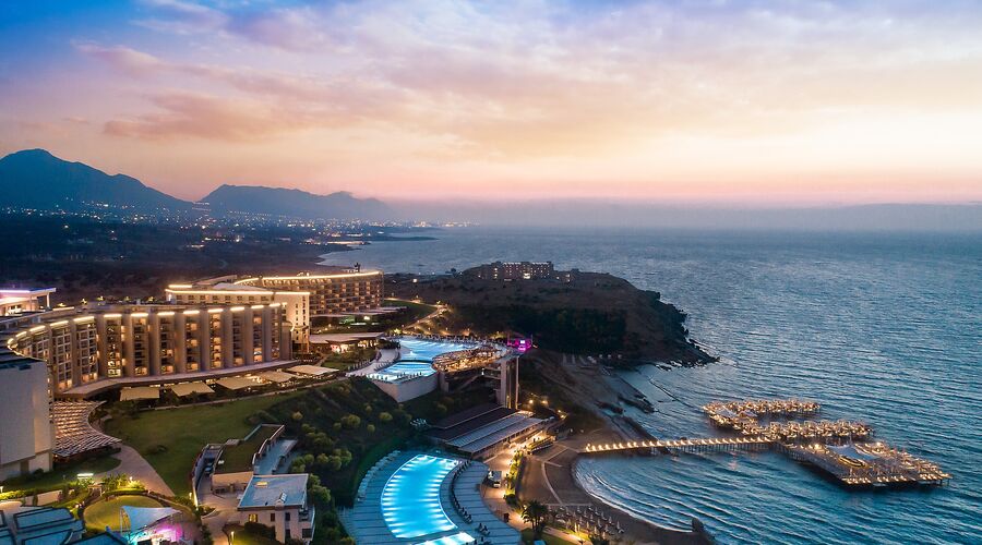 Elexus Hotel Resort Casino