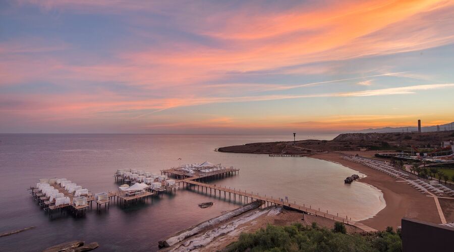 Elexus Hotel Resort Casino