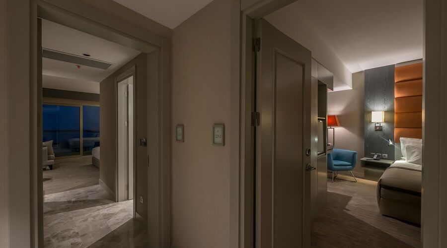 Elexus Hotel Resort Casino