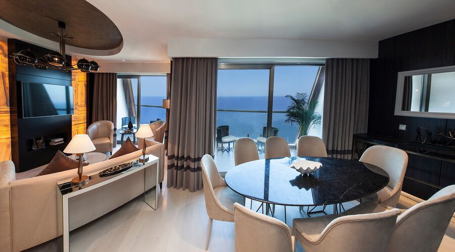 Elexus Hotel Resort Casino