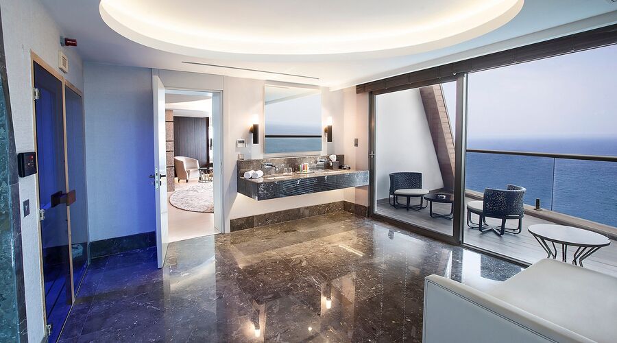 Elexus Hotel Resort Casino