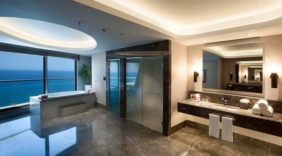 Elexus Hotel Resort Casino