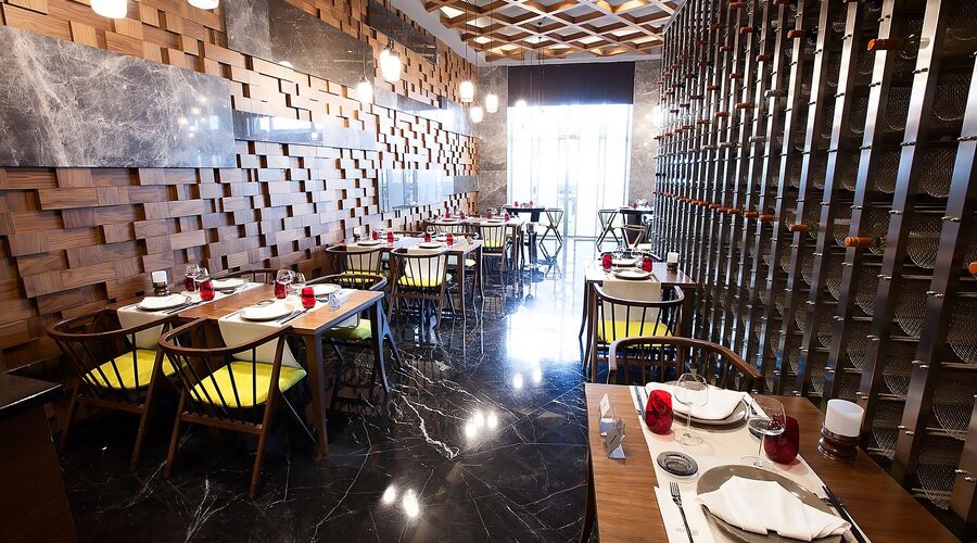 Elexus Hotel Resort Casino