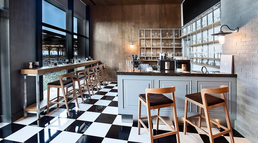 Elexus Hotel Resort Casino