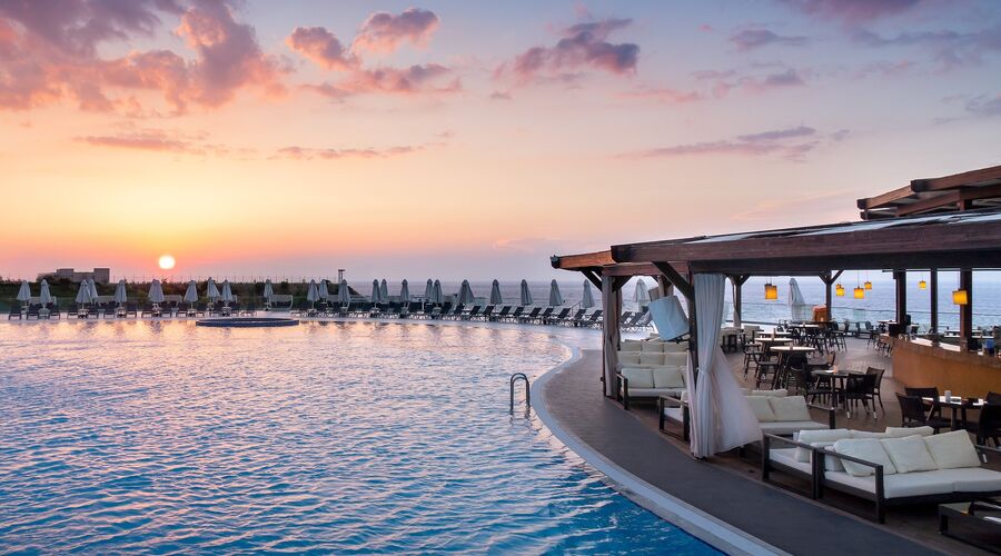 Elexus Hotel Resort Casino