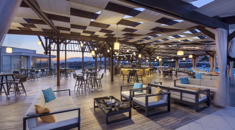 Elexus Hotel Resort Casino