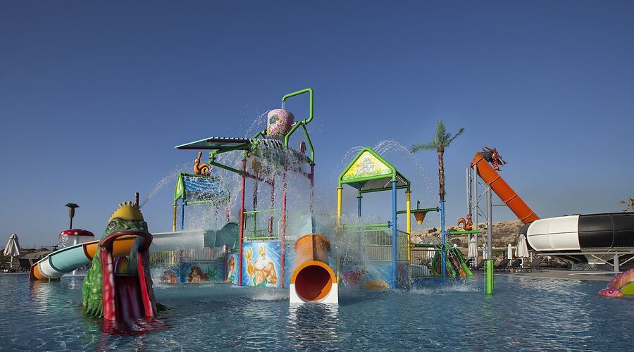 Elexus Hotel Resort Casino