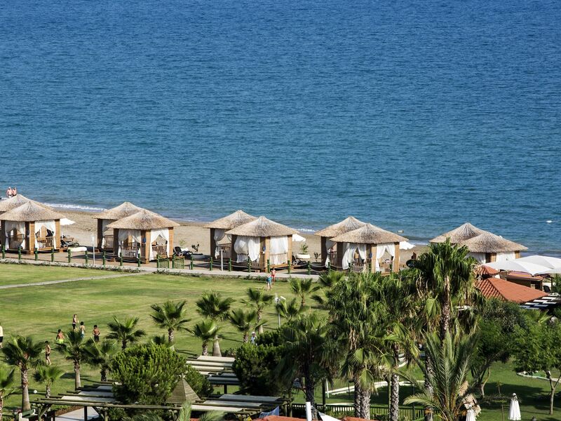 Bellis Deluxe Hotel