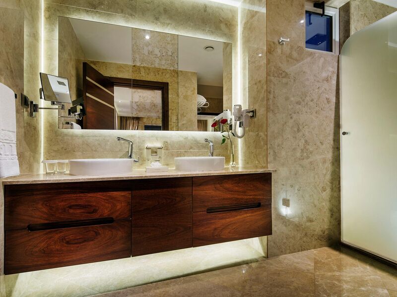 Bellis Deluxe Hotel