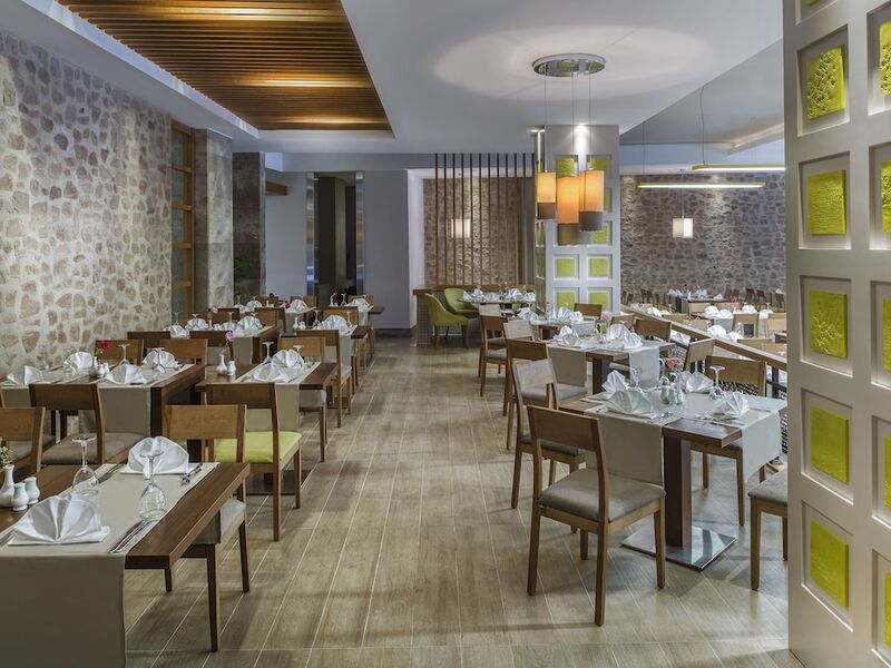 Aska Lara Resort & Spa