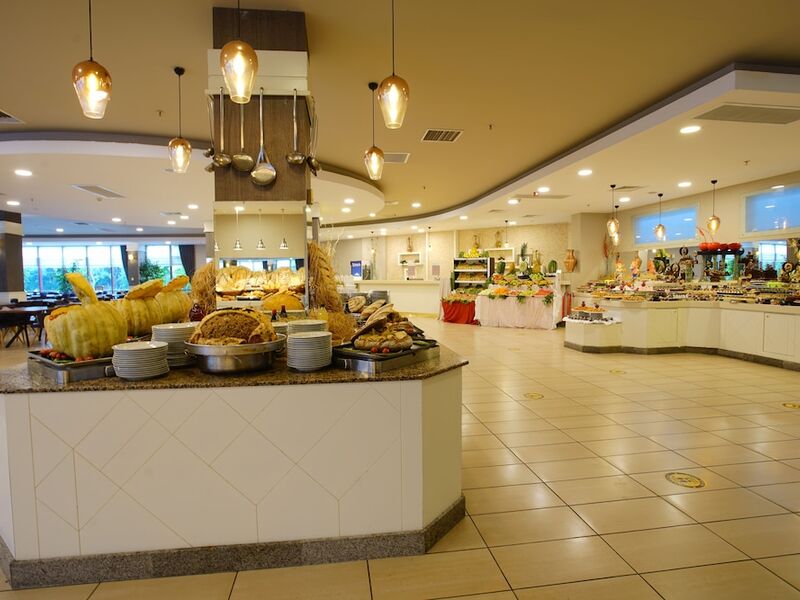 Perre Art Hotel Resort Spa