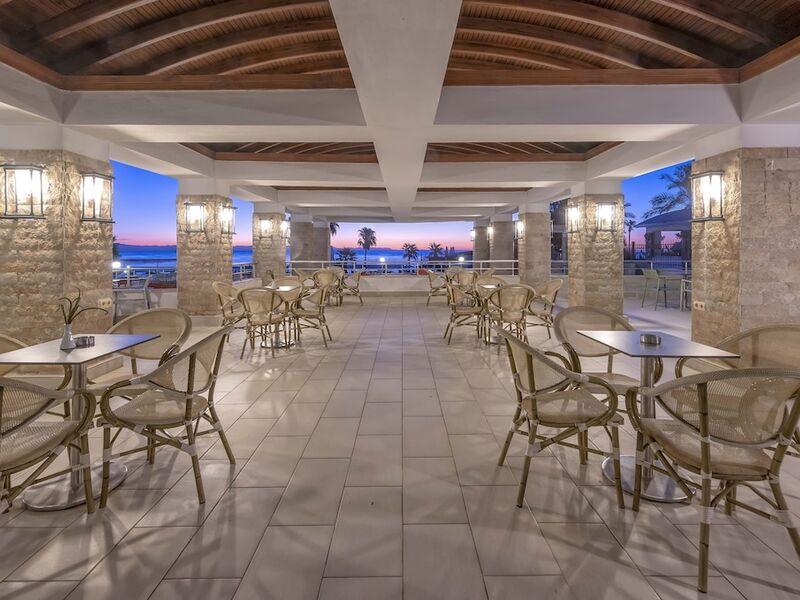 Armas Gül Beach Hotel