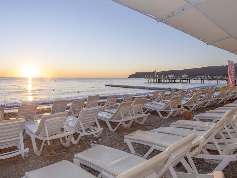 Armas Gül Beach Hotel