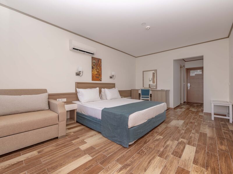 Armas Green Fuğla Beach