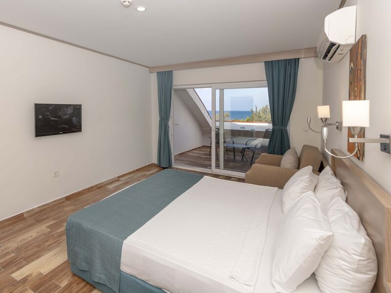 Armas Green Fuğla Beach