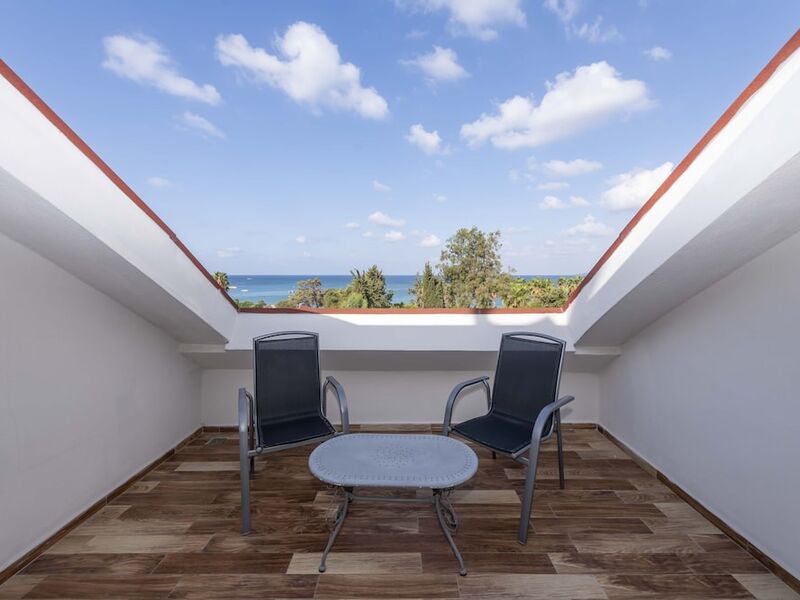 Armas Green Fuğla Beach