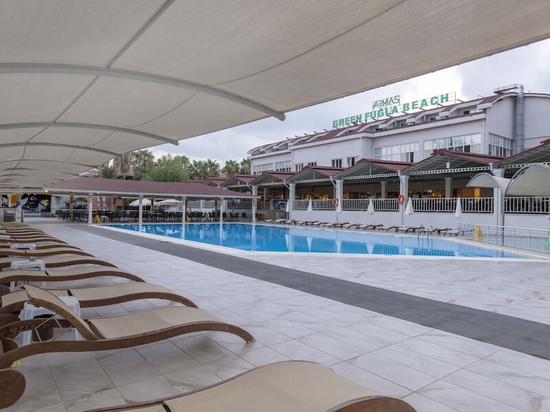 Armas Green Fuğla Beach