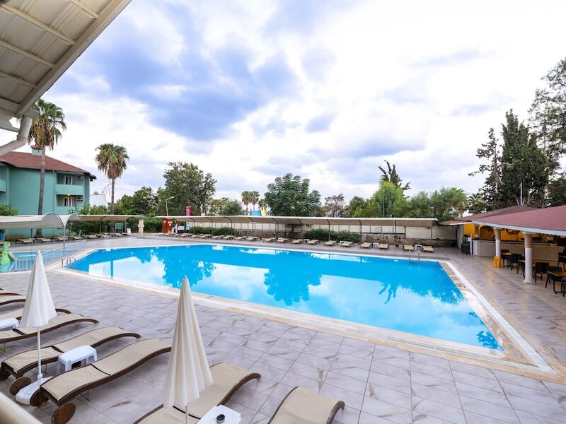 Armas Green Fuğla Beach