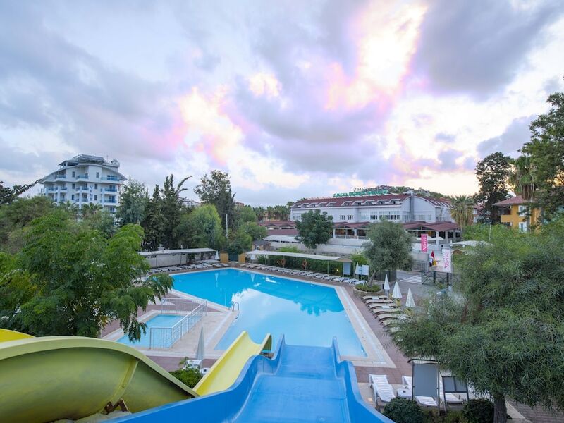 Armas Green Fuğla Beach