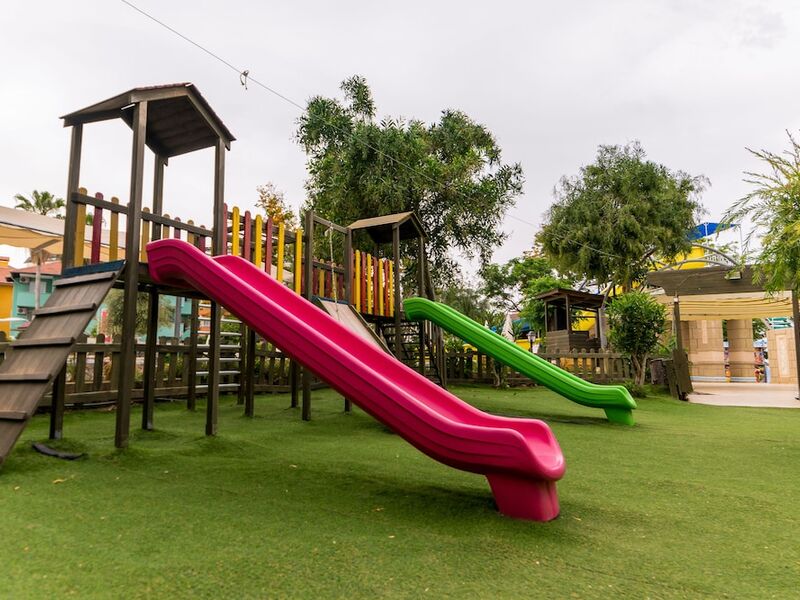 Armas Green Fuğla Beach