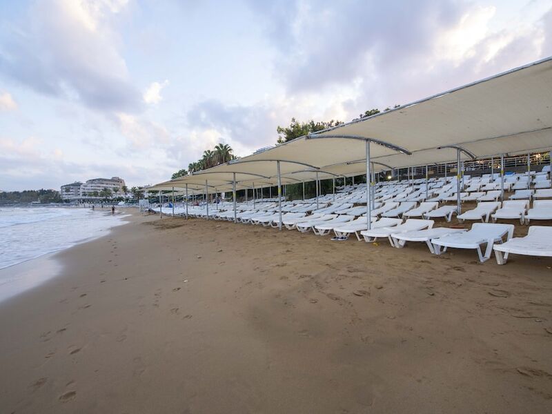 Armas Green Fuğla Beach