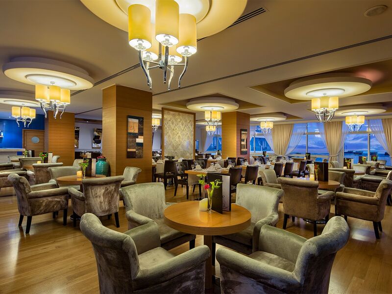 Acapulco Resort Hotel & Convention & SPA