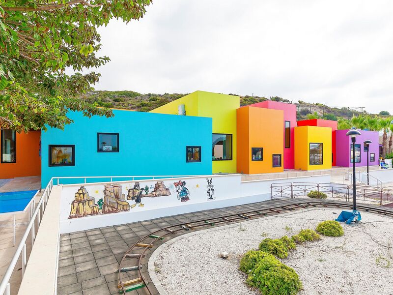 Acapulco Resort Hotel & Convention & SPA