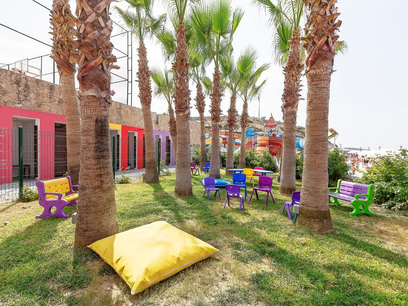 Acapulco Resort Hotel & Convention & SPA