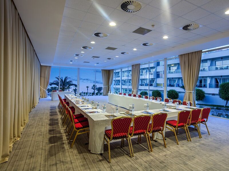 Acapulco Resort Hotel & Convention & SPA